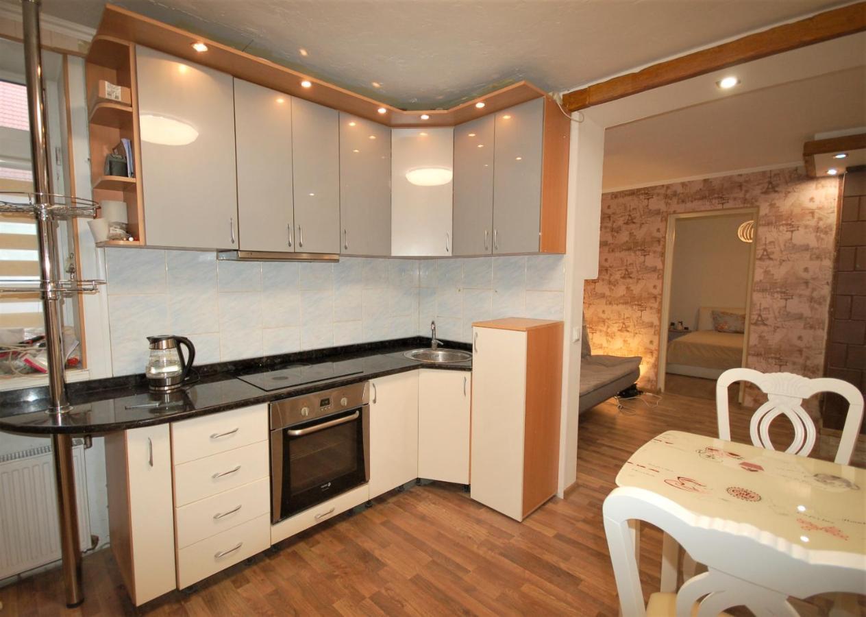 Ludvika Elegance Apartment リエパーヤ エクステリア 写真